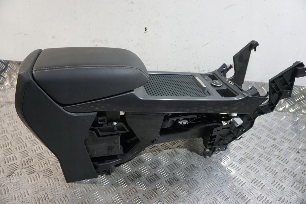 фото №10, Тунель середній підлокітник білий nić ford kuga ii mk2