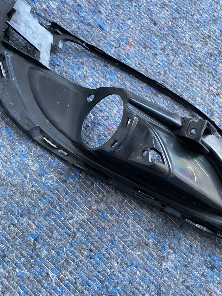 Купить Opel astra j iv рестайлинг  решётка бампера левая