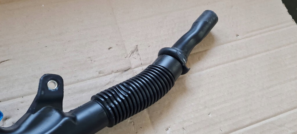 фото №10, S3 8y a3 lift заливная горловина трубка омывателя бачок жидкость 8y0955462a