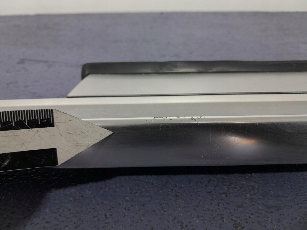 Bmw x7 g07 рейлинг правая  хром в Украине