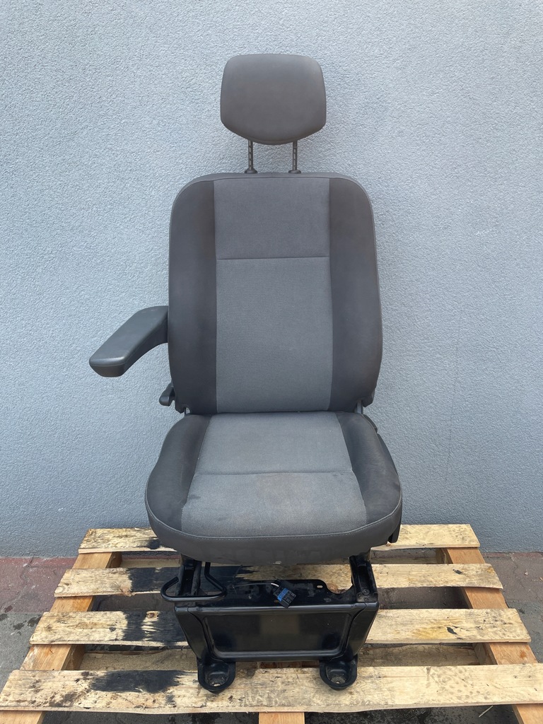 фото №1, Renault master iv сиденье водителя