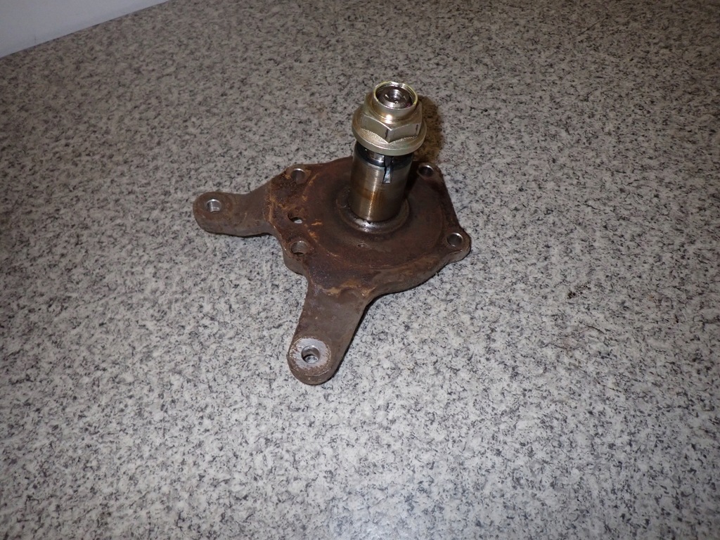 фото №5, Hyundai santa fe 00-06 шкворень ступица задний 2wd