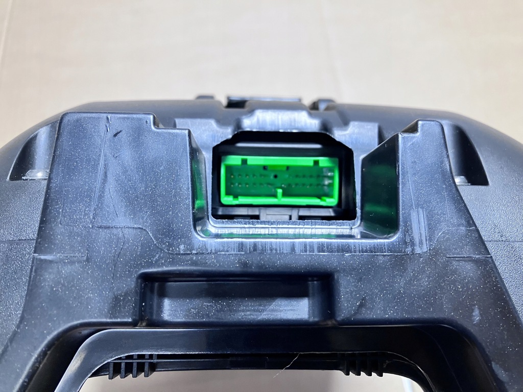 фото №6, Панель обдув volvo v40 ii r design