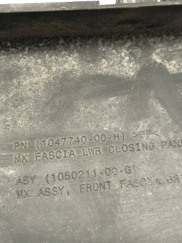 фото №10, Tesla model x решітка середня w бампер 1047740-00-h