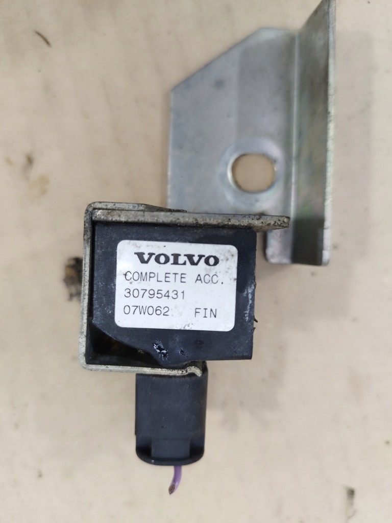 Датчик подвеска volvo правый 30795431 lub левый 30795430 Киев