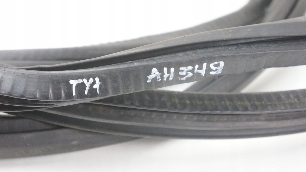 фото №8, Audi a6 c5 avant прокладка дверь левый правый задняя