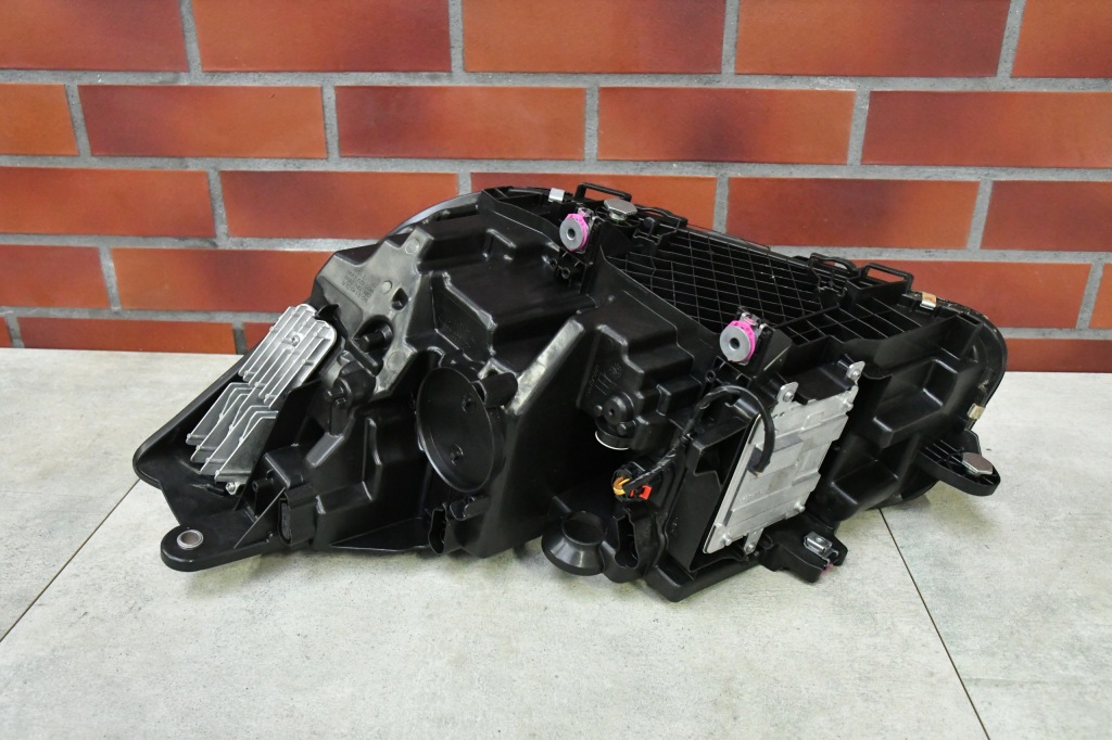 Купить Фара led правый  bmw z4 g29 rhd