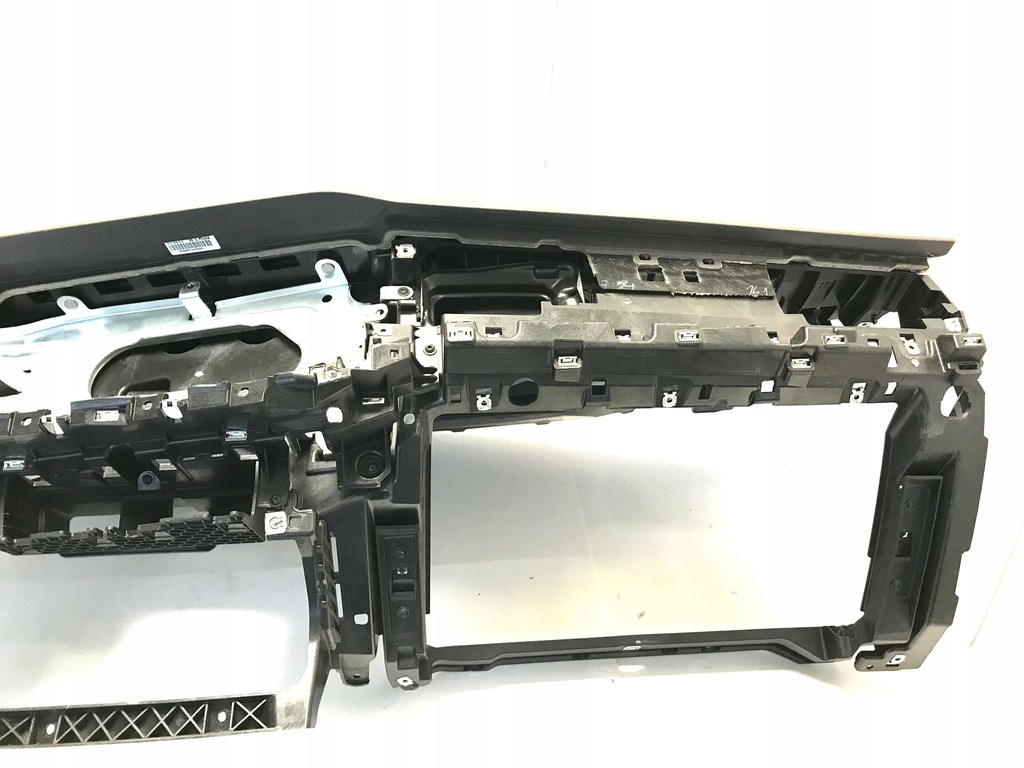 фото №12, Vw touareg iii 3 панель приладів панель приладів консоль приладова head-up коричнева