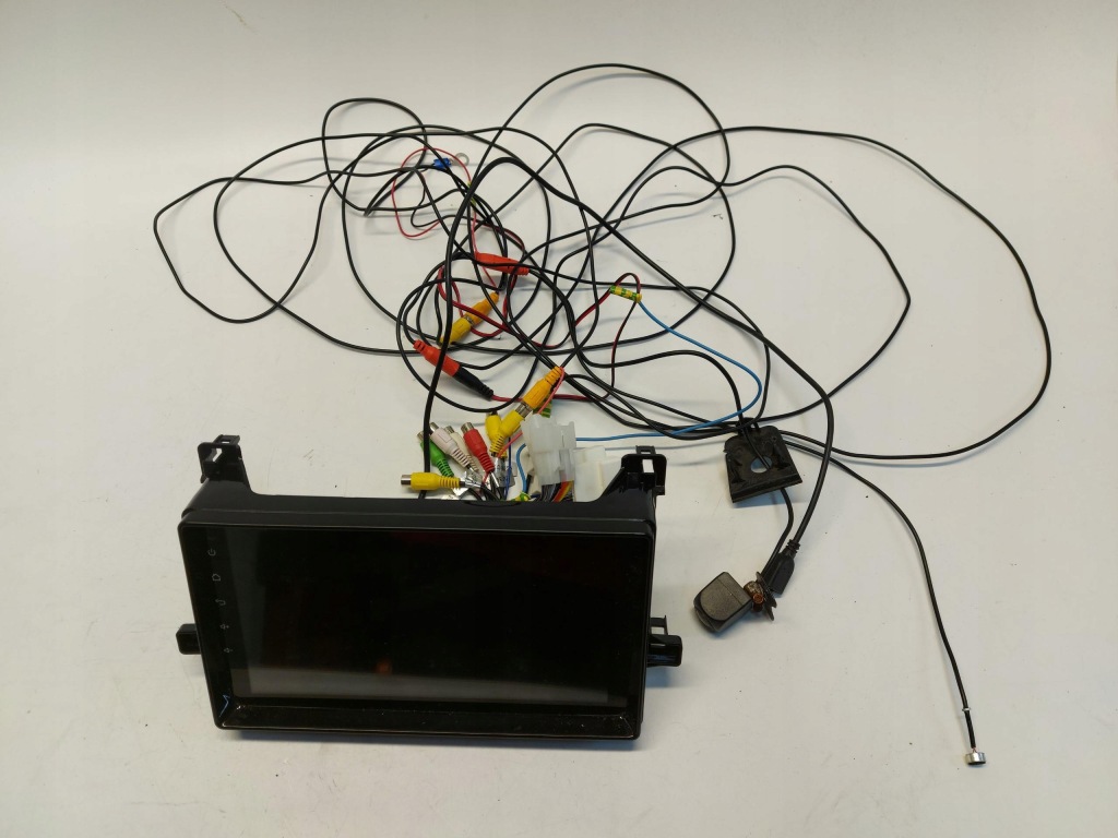 фото №1, Toyota prius iv экран дисплей android usb электропроводка