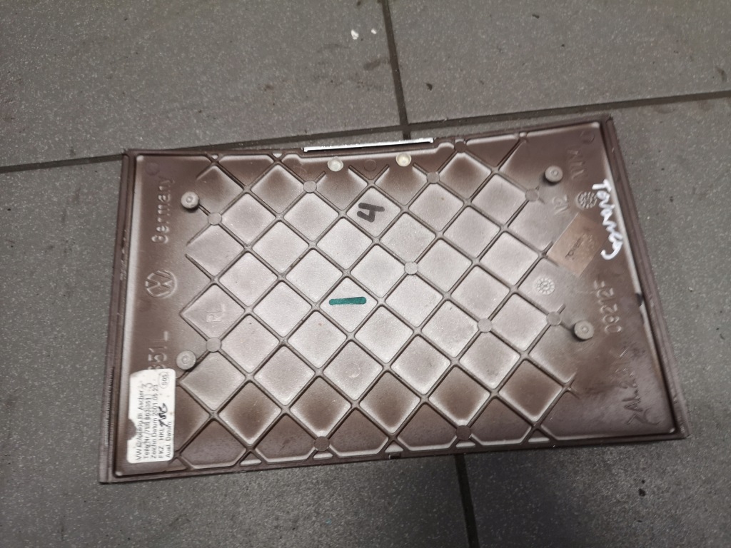 фото №10, Dekor drewno туннель vw touareg 7l6863351