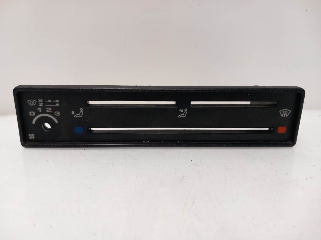 фото №1, Панель керування обдув корпус volkswagen passat