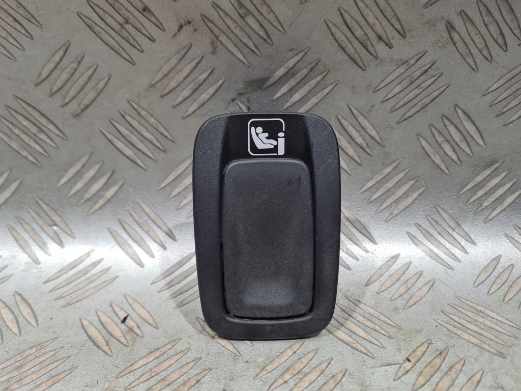 Купити Заглушка заднього сидіння isofix opel insignia b