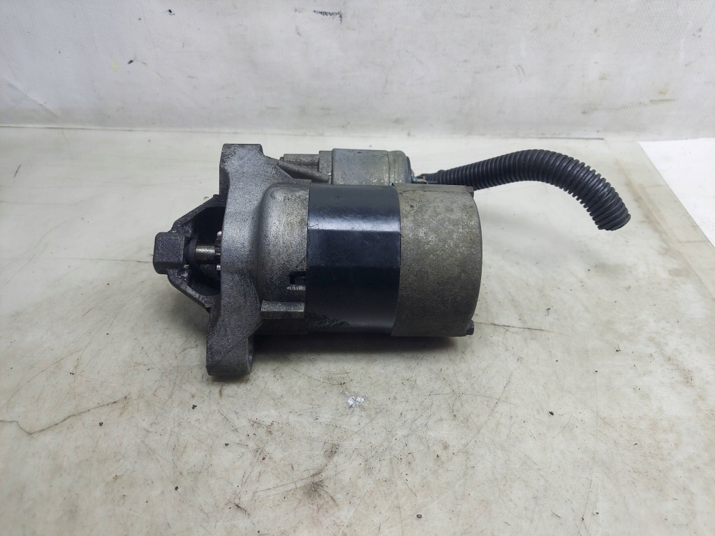 Стартер 8200369521 d7e39 renault clio 3 1.2 b Оригинал