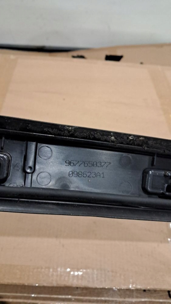 фото №14, Citroen c4 grand picasso ii левая молдинг стекло лобовое 9677650377