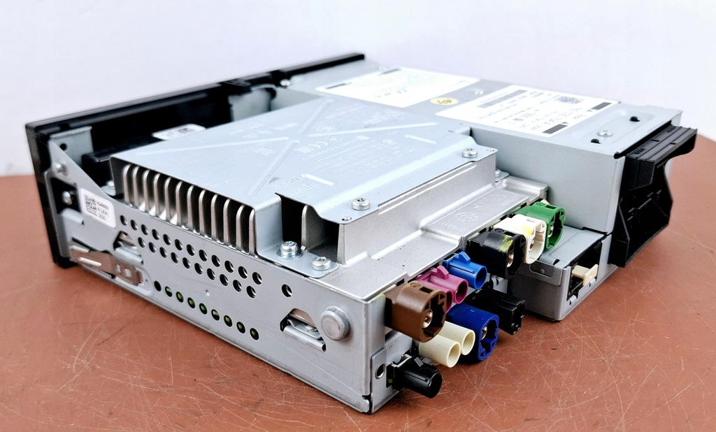 фото №7, Vw volkswagen оригинальный номер считыватель мультимедиа gps mib2 760035154a