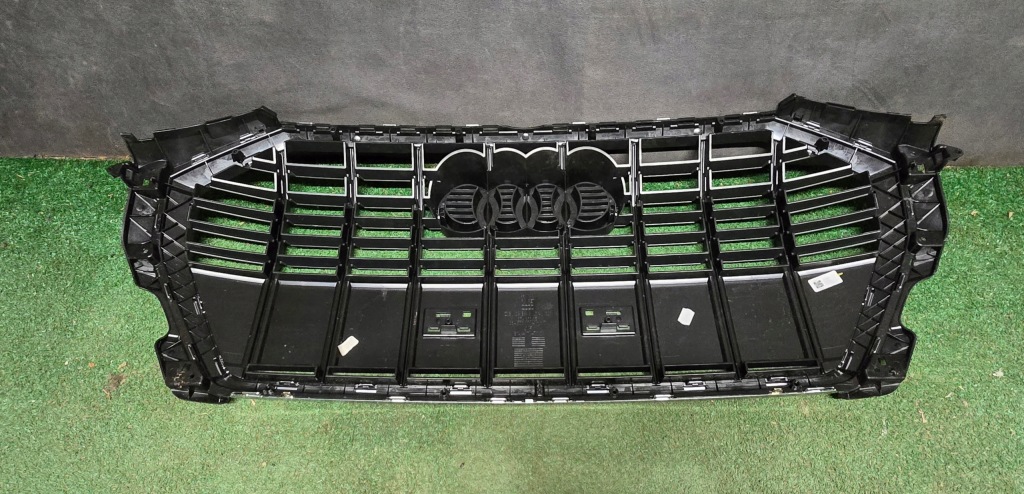 фото №5, Решітка радіатора решітка радіатора бампера перед audi q3 ii 83a