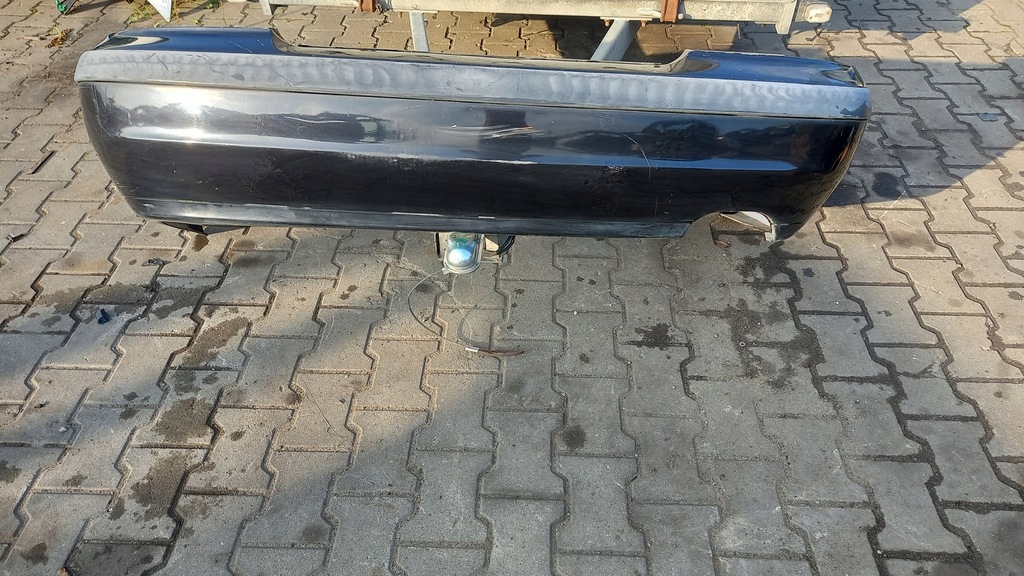 фото №1, Бампер задняя volvo v40 02r