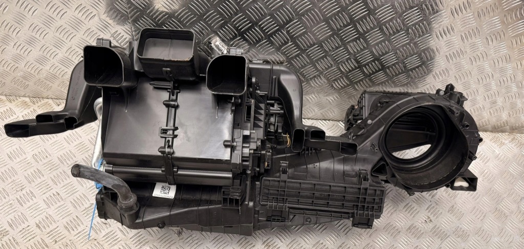 Купить Отопитель воздуходувка mercedes b w246 a2468304901 европа