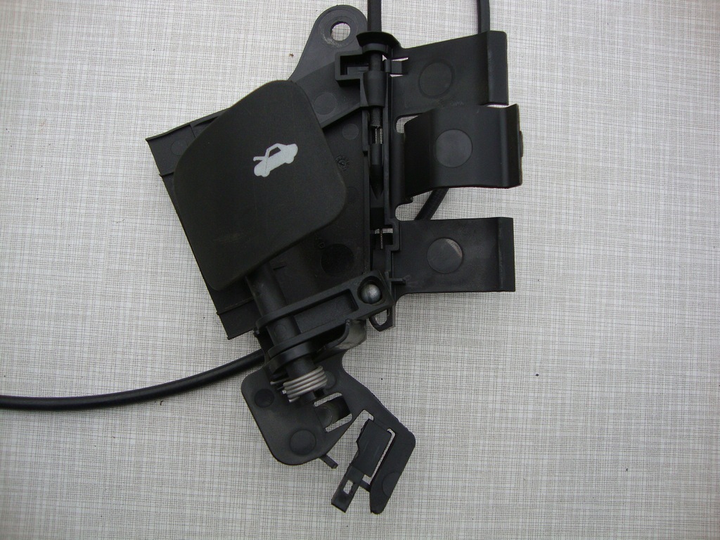 фото №4, Fiesta mk6 fusion трос ручка капот