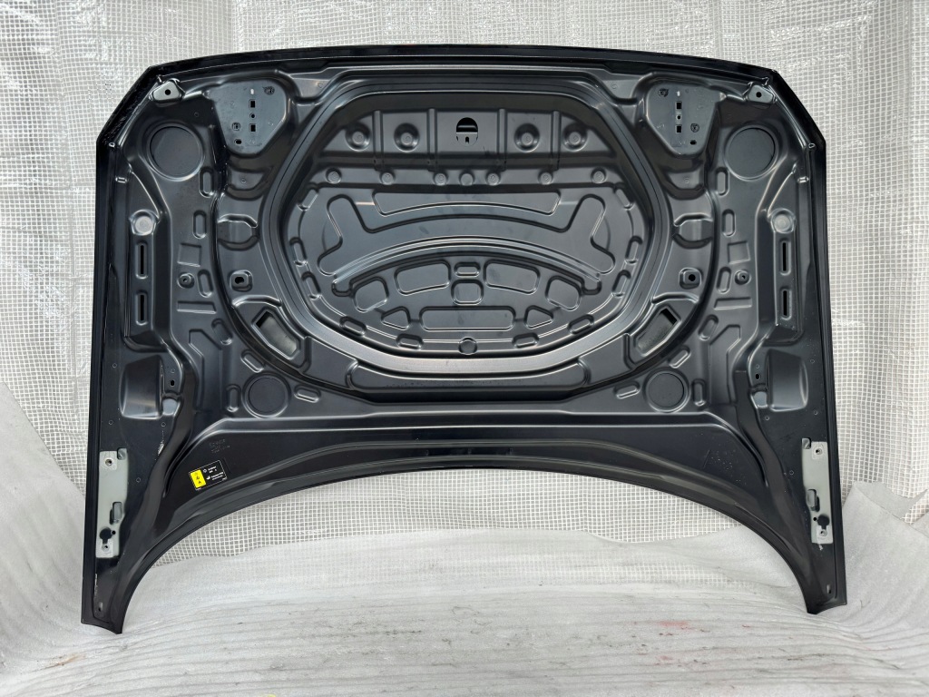 фото №3, Polestar ii 2 капот