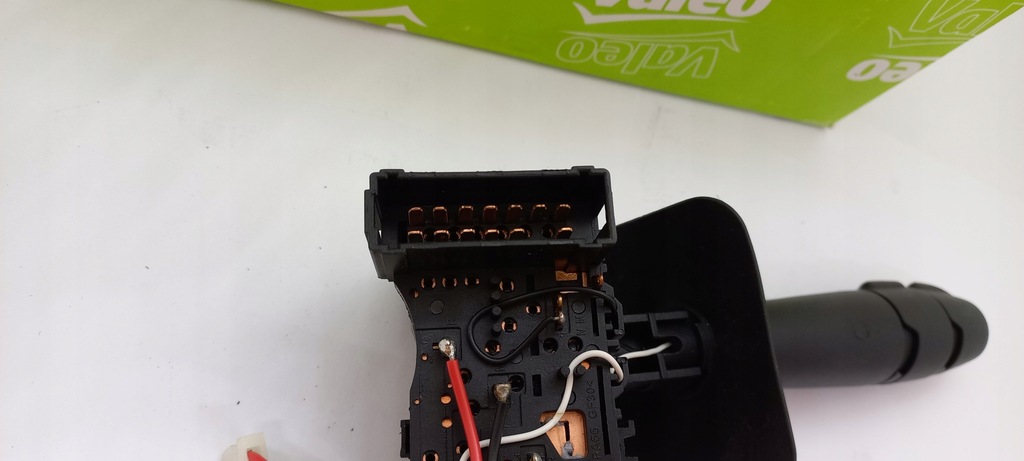 фото №14, Valeo 251562 переключатель колонки рулевого