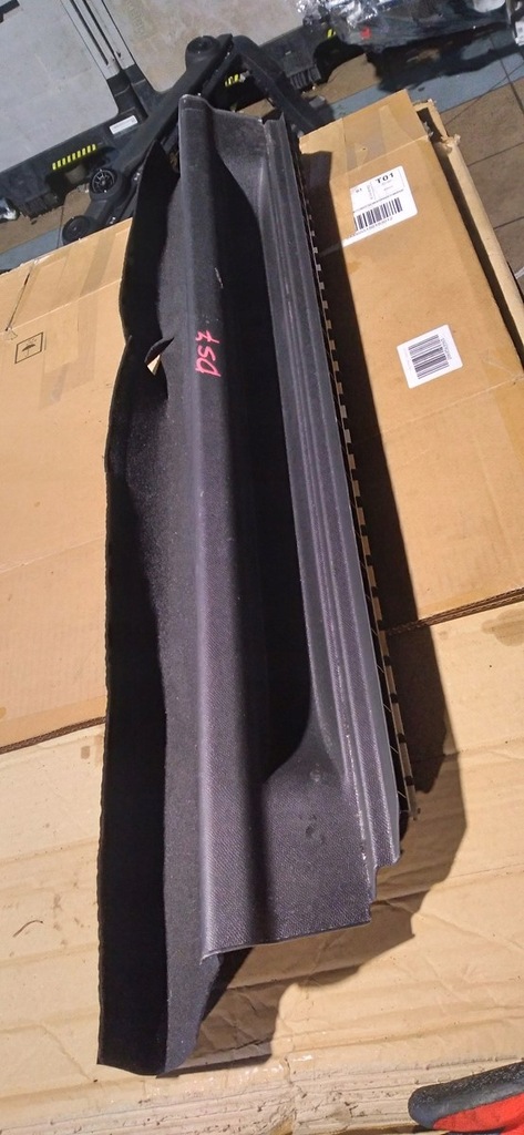 фото №1, Citroen ds7 защита молдинг багажника 98174691