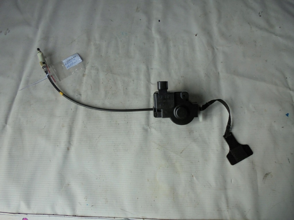 фото №1, Замок крышка топлива lexus rx ii 400h 2007