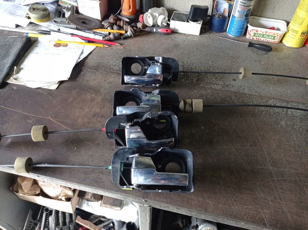 фото №1, Mondeo mk3 - ручка внутренняя правая левая хром