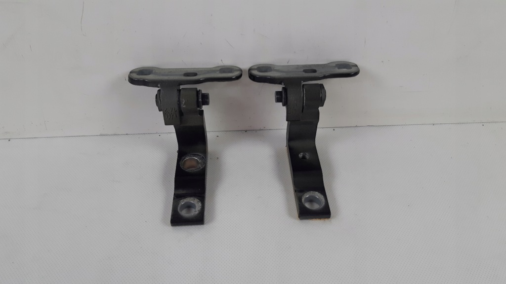 фото №3, Volvo xc40 петли дверь левых перед 019