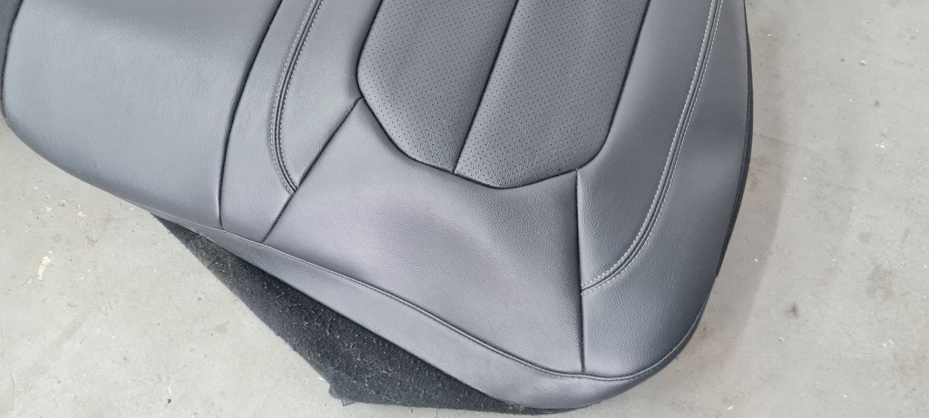 фото №9, Chrysler pacifica 2022 обшивка сидіння шкіра 3 ряд підголівники задня задні