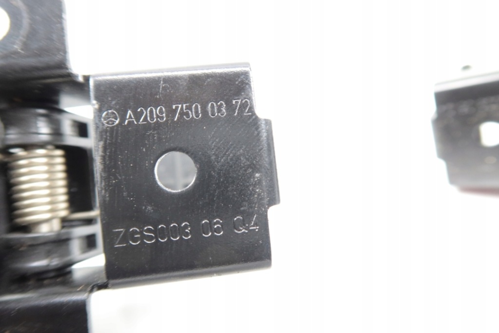 Mercedes w209 clk засов крыша замок кабриолет  левый правый 2097500372 в Украине