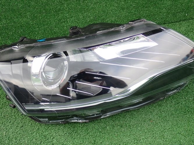 фото №2, Skoda rapid bi ксенон led lift 16- фара правый