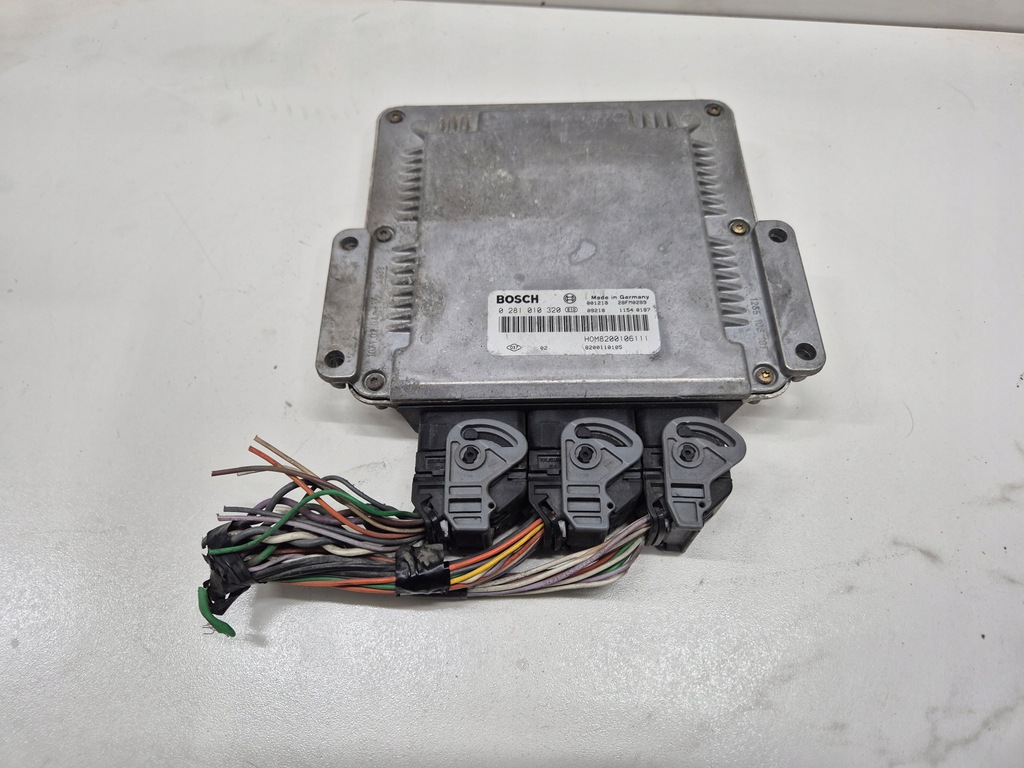фото №1, Бортовой компьютер renault master ii movano a 2.2 dci 0281010320 8200106111 1998-2003