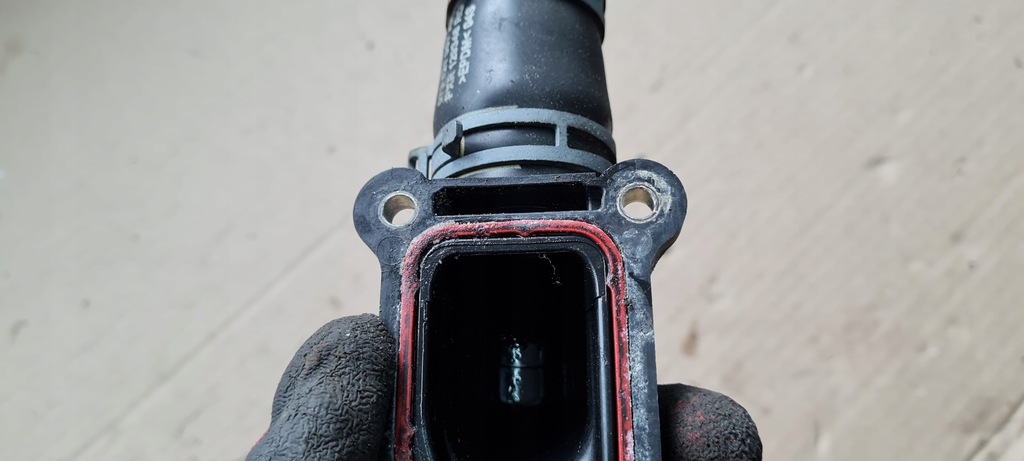 фото №6, S7 4g a7 патрубок wąż шланг wody 4.0 tfsi 079121127e s6 c7 4g