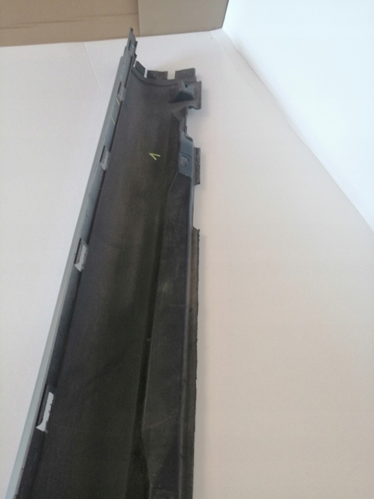 фото №9, Молдинг progowaw правая volvo v50 lift s40 30744482