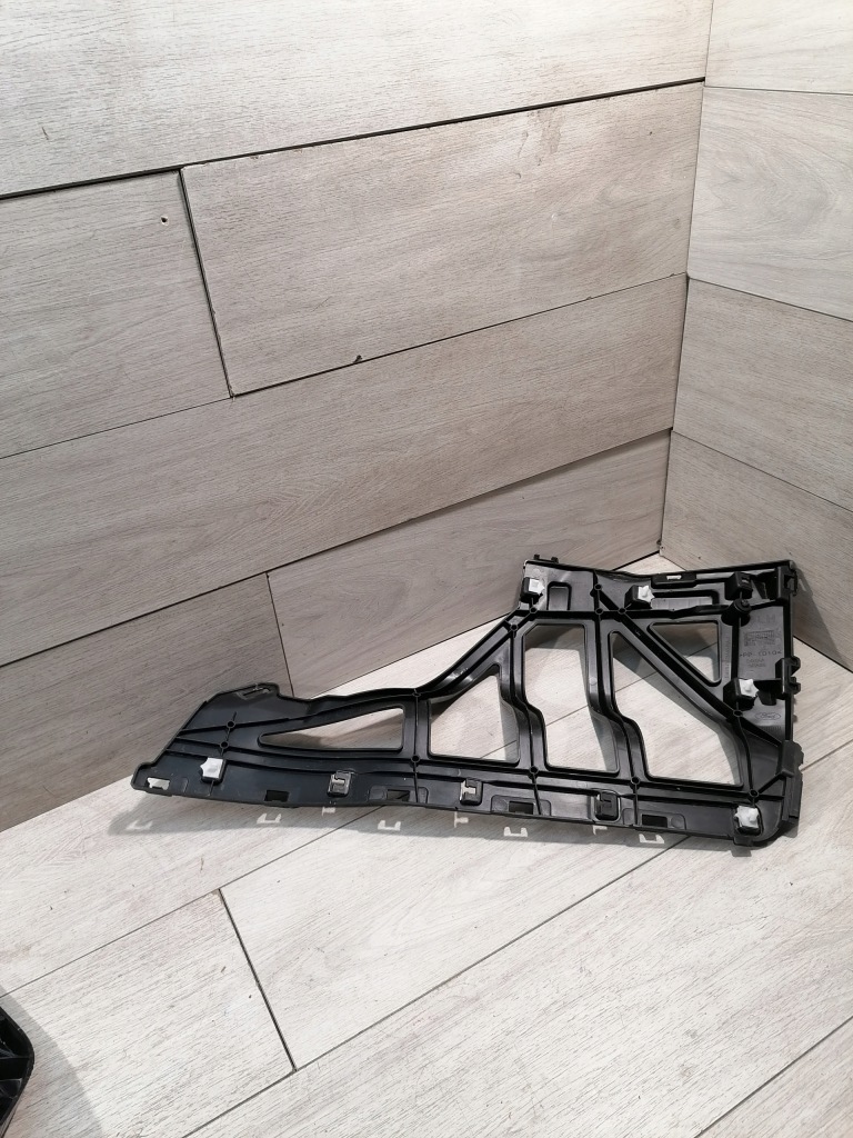 фото №5, Ford s-max ii напрямна бампер лівий задня em2b-r423a40-pia-3