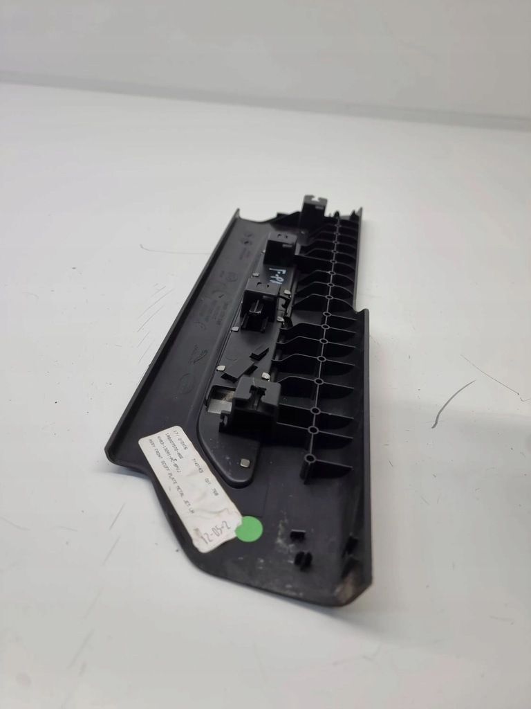 фото №5, Jaguar f-pace 2018 левая сторона молдинг порог задняя