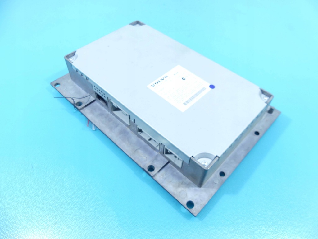 фото №1, Усилитель аудио volvo c30