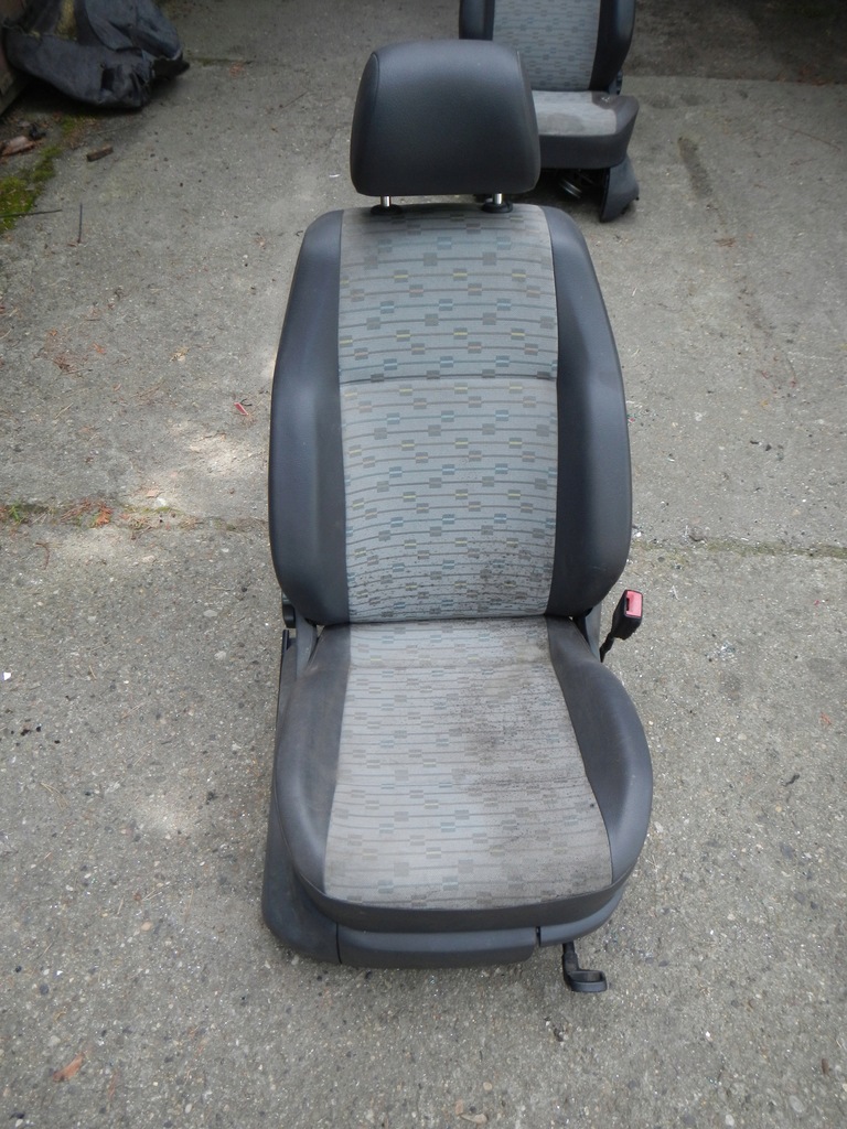 фото №1, Vw caddy 2k 10-15 сидіння перед правий