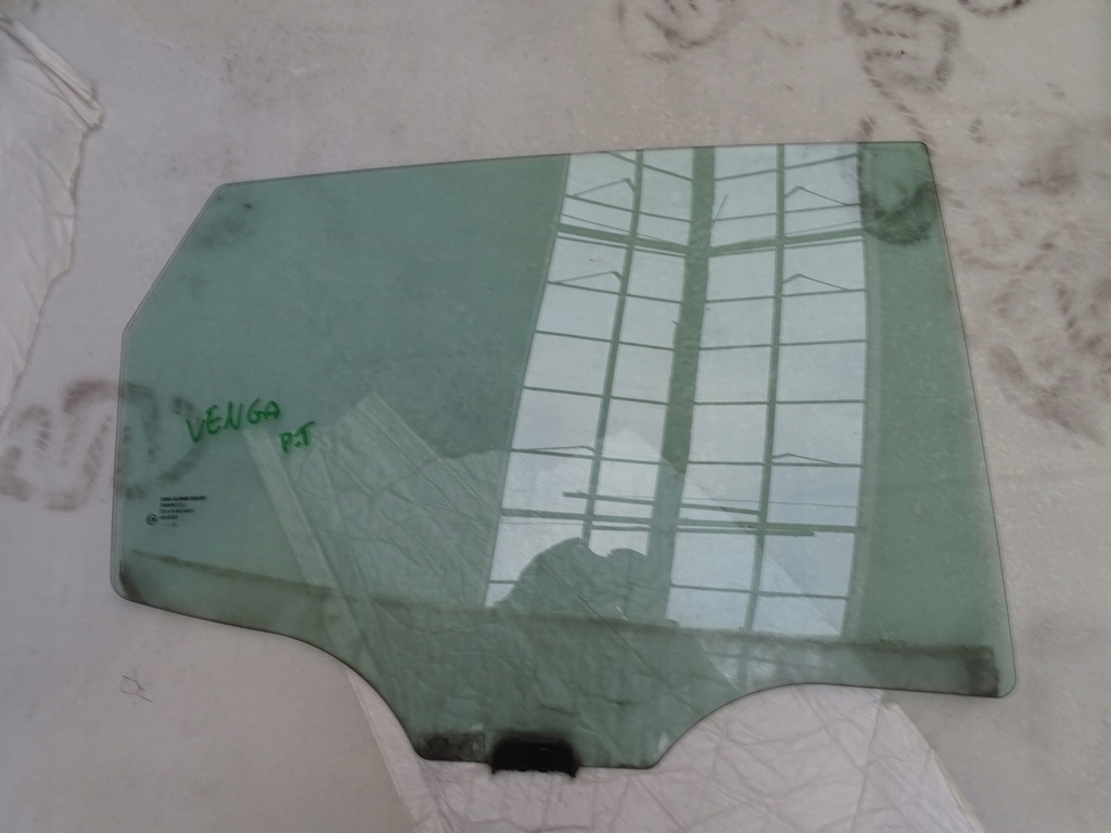 фото №1, Скло двері права правий задня kia venga 2009-2014