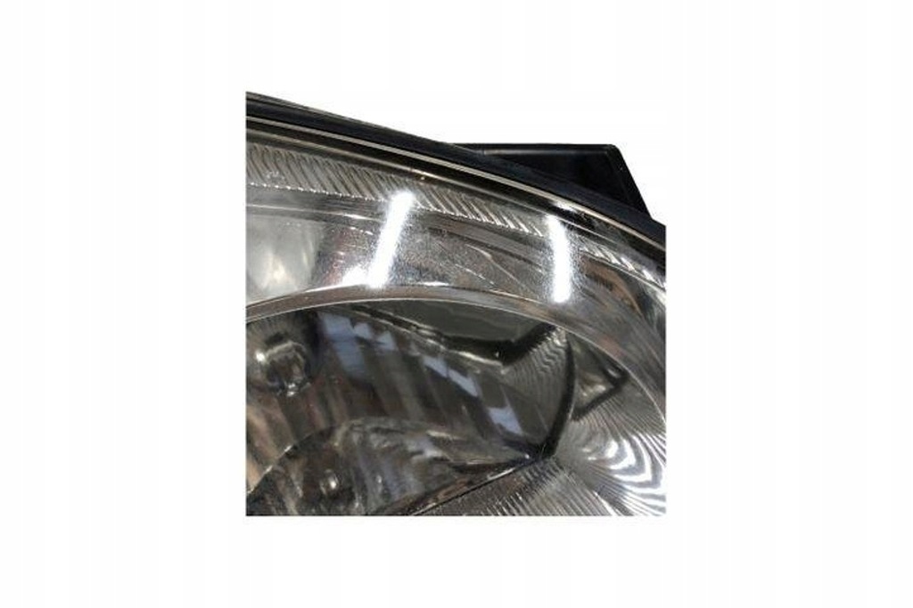 фото №9, Лампа левая передняя kia sportage v nq5 921011f0 2.0l бензиновый 110kw 2005