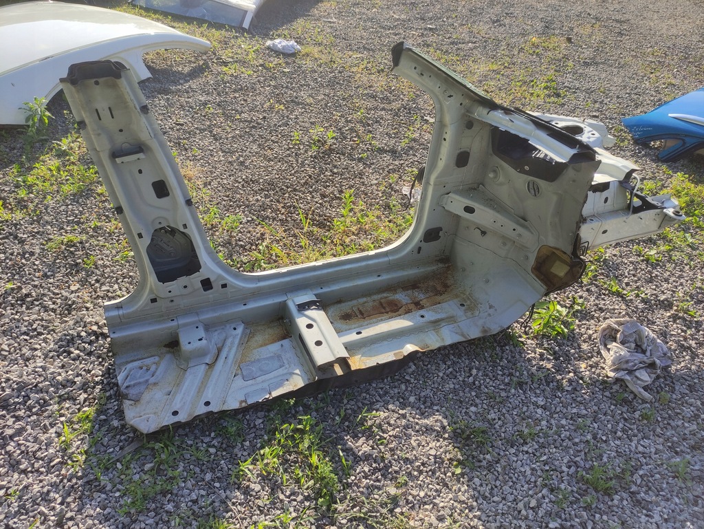 фото №6, Mercedes w176 четверть левая передняя блок двигателя порог