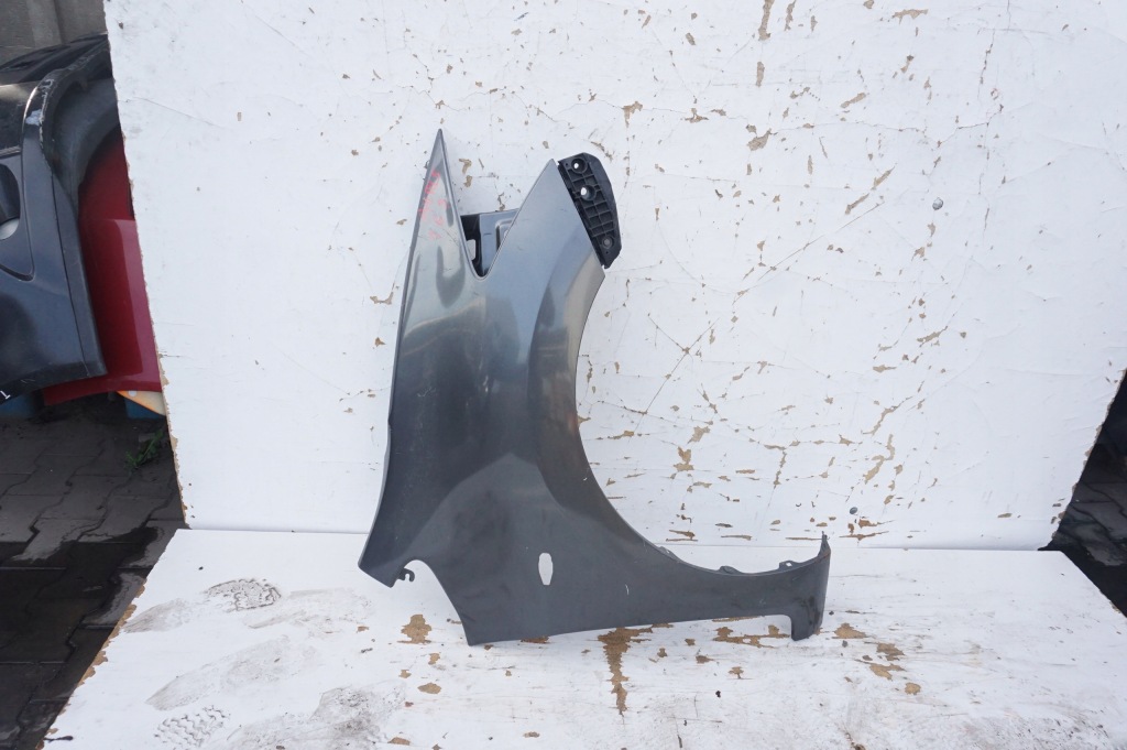 фото №1, Крыло правый перед toyota auris 1 i