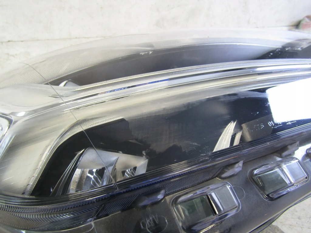 фото №10, Volvo xc40 лампа правая full led 17r-- 31655982