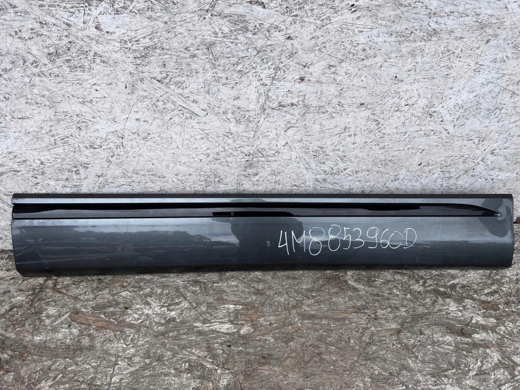 фото №7, Audi q8 накладки двері права сторона оригінал