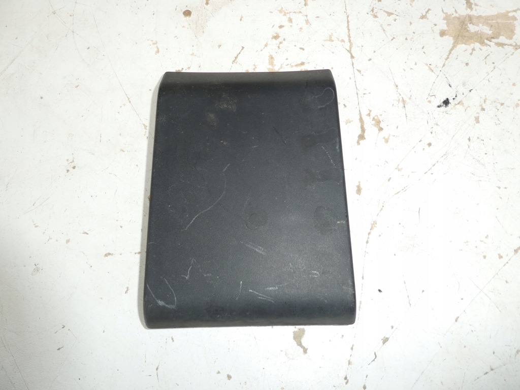 фото №1, Молдинг боковая левая стойка master iii 768190129r