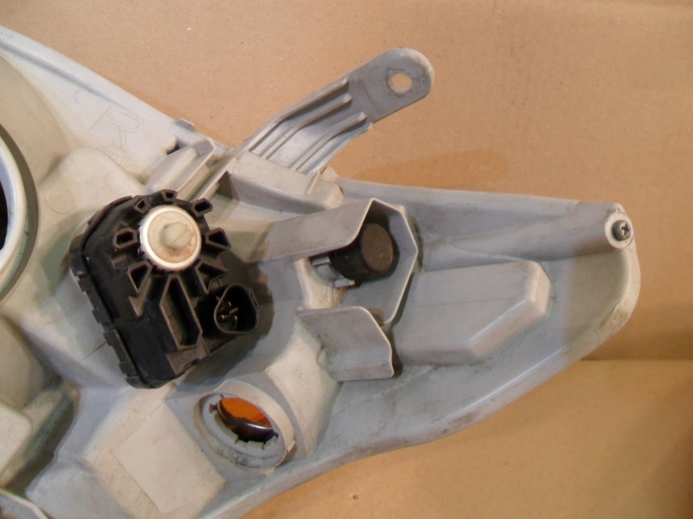 фото №13, Toyota hilux n70 2009 2010 2011 фара правый