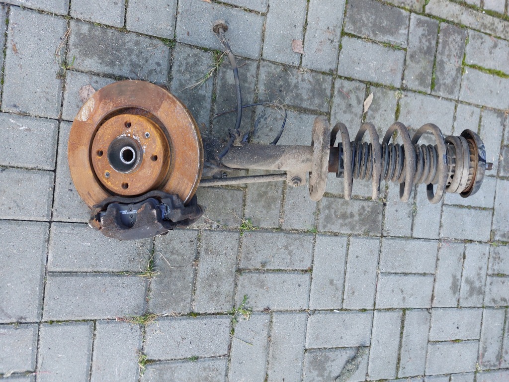 фото №1, Амортизатор mcperson правий peugeot 208 i 1.4hdi eu