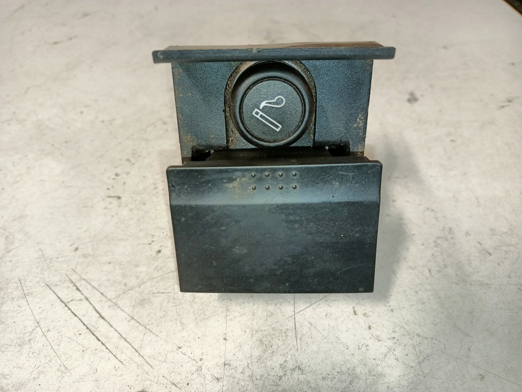 фото №1, Пепельница nissan primera p12 68800ba000