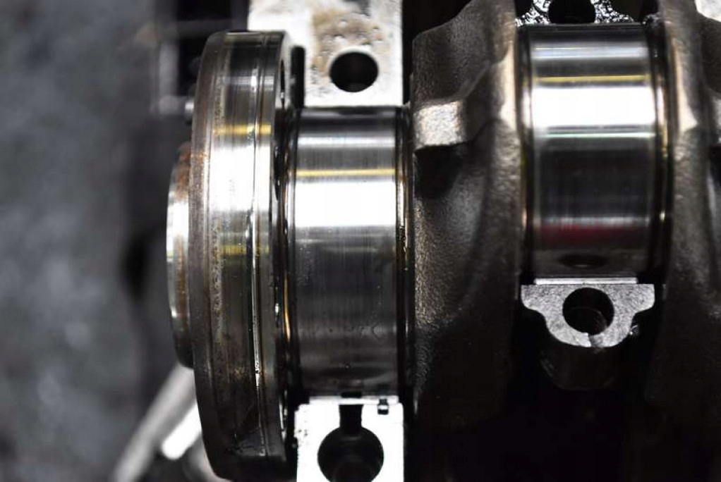 фото №7, Блок dół двигателя wał d5244t7 volvo v70 2 ii 2.4 d 126 km 04-08